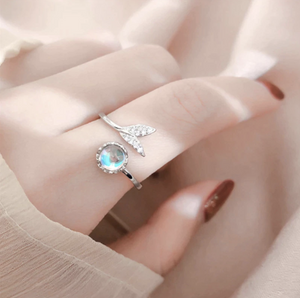 Whale Tail Moonstone Ring