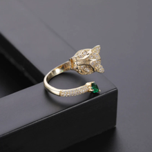 Load image into Gallery viewer, Fashion personality leopard head design gold zircon wedding ring
