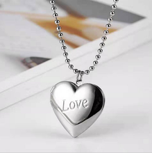 Load image into Gallery viewer, Custom Photo Name Necklace
