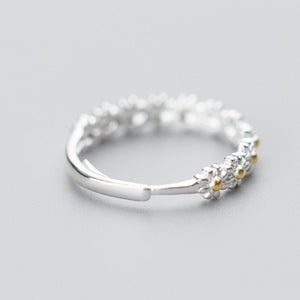 Silver Daisy  Adjustable Ring