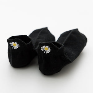 Kawaii Embroidery Daisy Women Socks