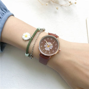 Daisy Flower Vintage Elegant Watch