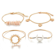 Load image into Gallery viewer, Broken Shell Star Bracelet
