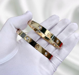 Luxury Bracelet (Buy 1 get 1 Free)