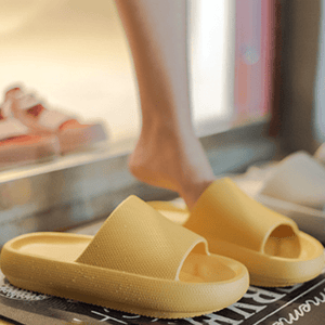 Intelligente druckentlastende, superweiche, rutschfeste Slipper-Sandalen mit dicker Sohle